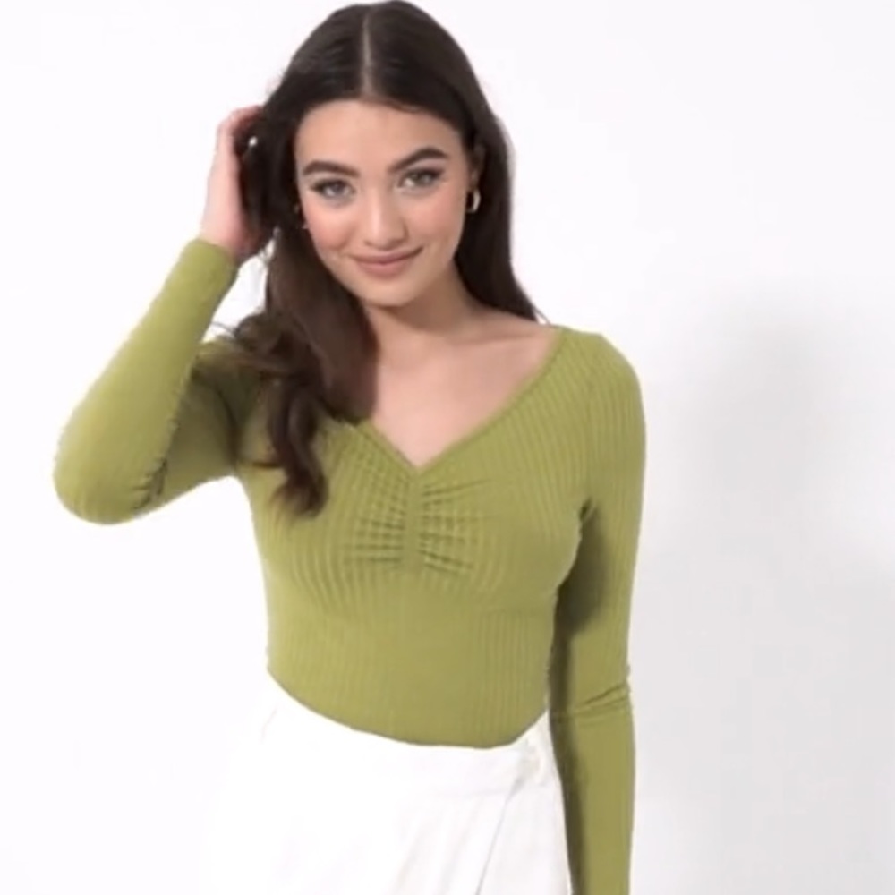 NA-KD Ribbed Ruched Green Top - Picture 5 of 9